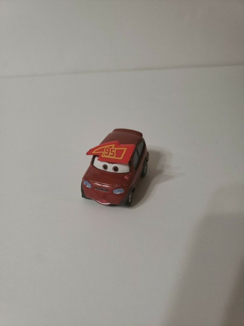 Disney Pixar Cars Timothy Two Stroke Race Fan 1:55 Diecast Cars